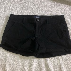 plain black American Eagle shorts